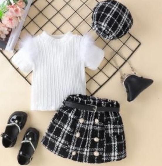 Robe et ensemble pour bébé fille