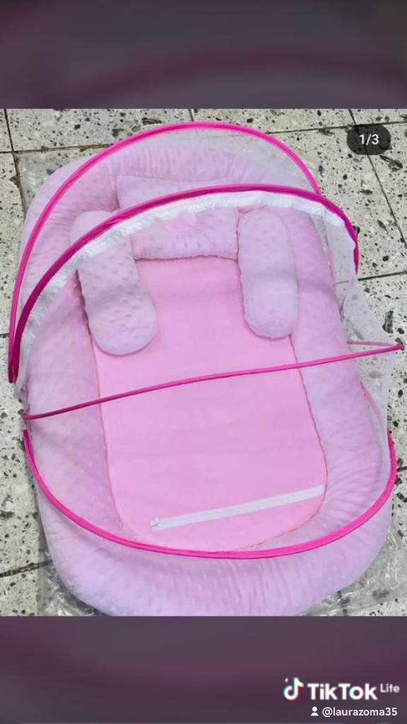 Miniature Matelas moustiquaire 